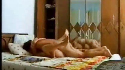Aku bokep japan sexy tertawa aku Kecil, toket Besar, webcam, model, OTT terjebak